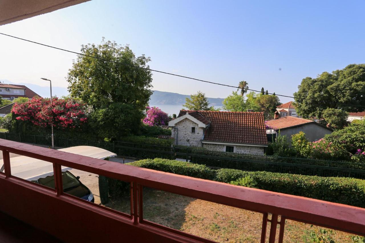 Appartamento Smjestaj Djurdjevic Herceg Novi Esterno foto
